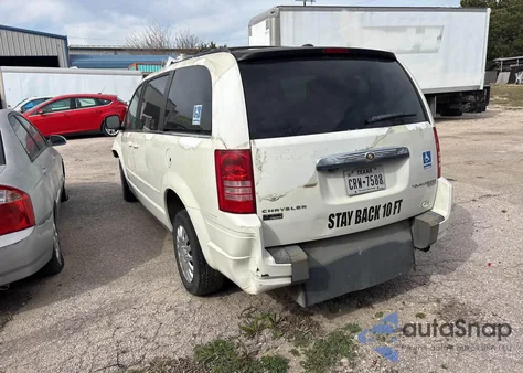 2010 Chrysler Town & Country Lx из США, поврежденный, VIN 2A4RR4DE1AR266445